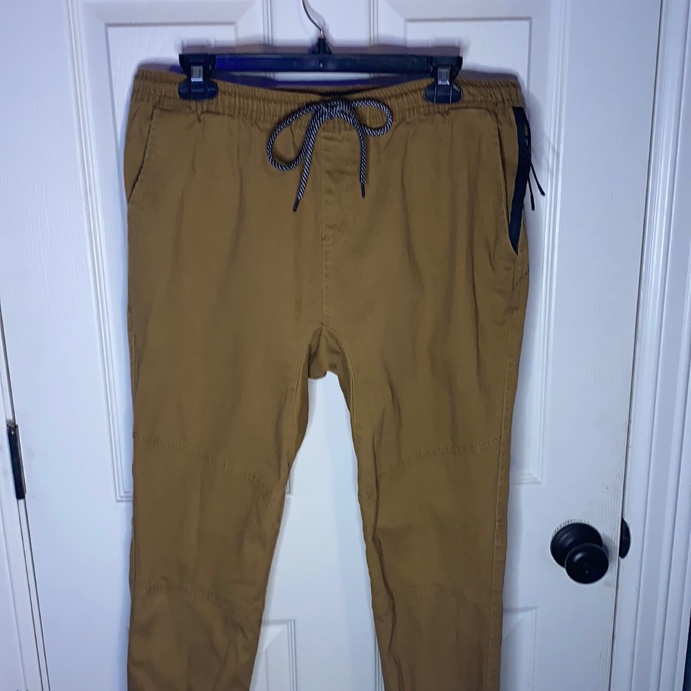 Men’s Khaki Brown Lightweight Joggers XL